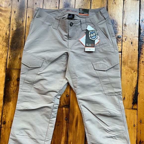 5.11 Tactical Womens 8 Fast-Tac Cargo EMS Utility Uniform Pants New Tags Tan - Picture 2 of 9